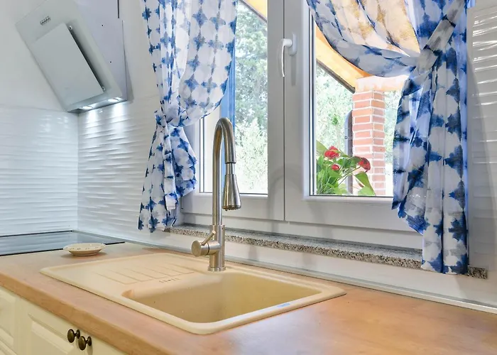 Crno Appartamento Zara