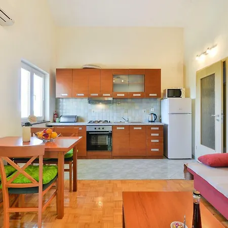 Crno Apartment Zadar